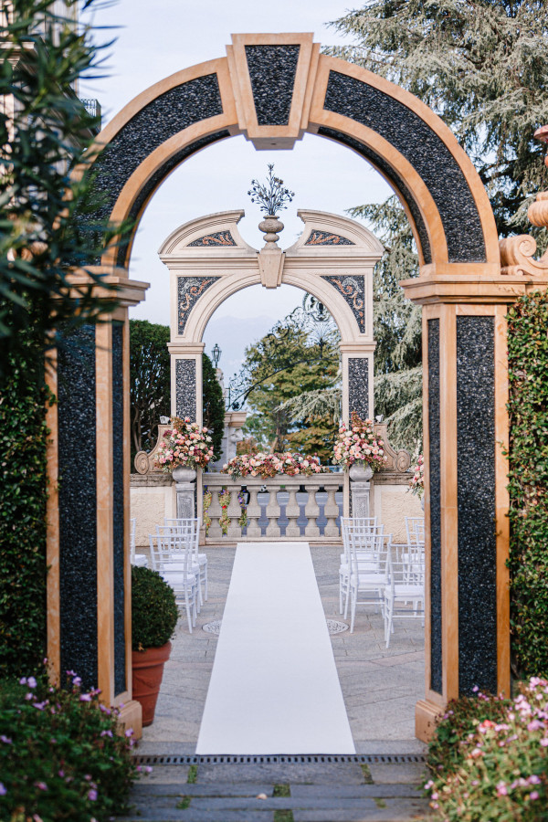 Элегантная свадьба на озере Лаго-Маджоре в Италии