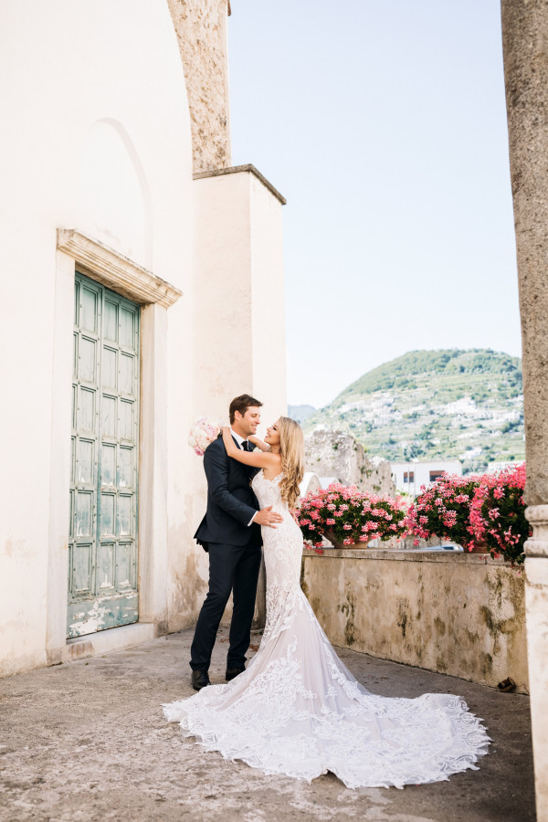 Свадьба в Амальфи с романтичным ужином в