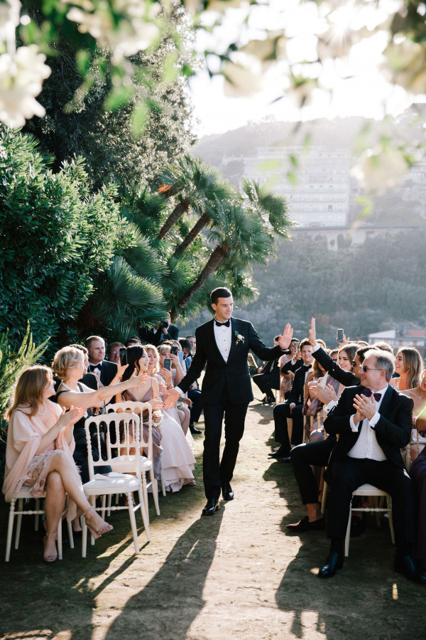 Уютная свадьба с церемонией на берегу Тирренского