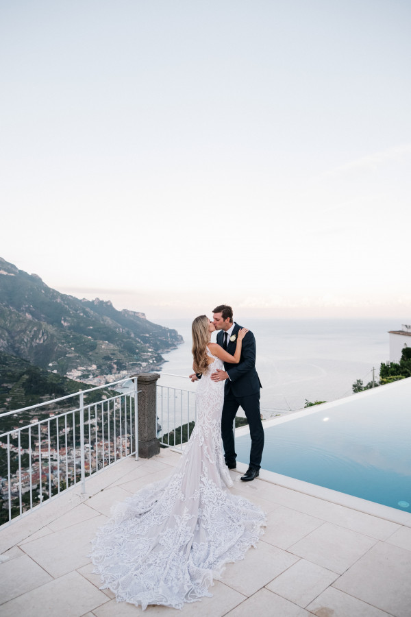 Свадьба в Амальфи с романтичным ужином в