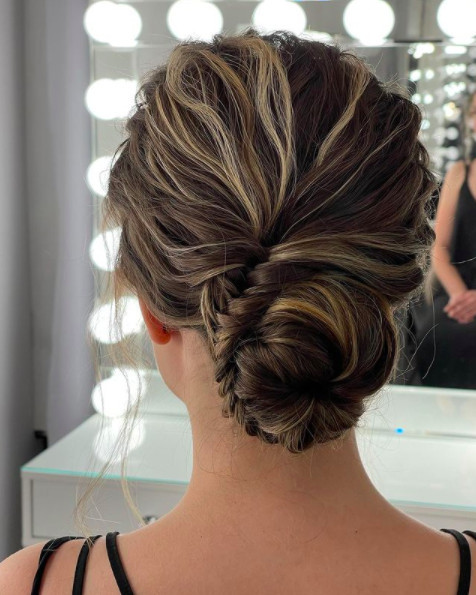 Свадебные прически с собранными волосами: 7 идей