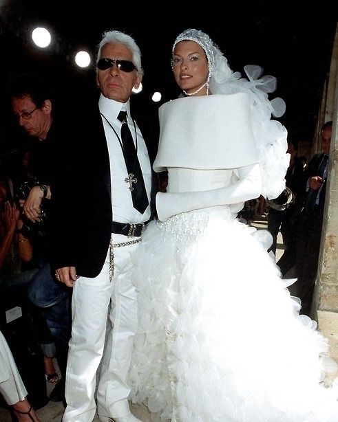 15 самых стильных свадебных платьев в истории