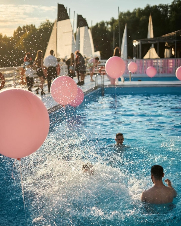 Открытые бассейны в Москве 2022