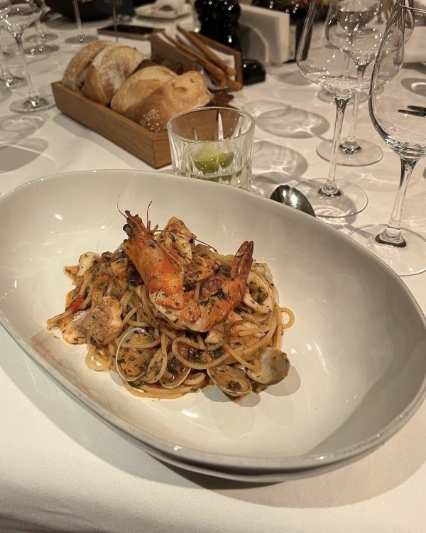 Лето в городе: 15 модных веранд Москвы,