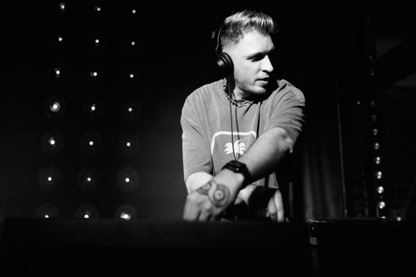 Диджеи Сергей Лосев