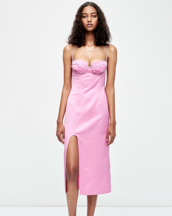 Летние образы для гостей на свадьбе