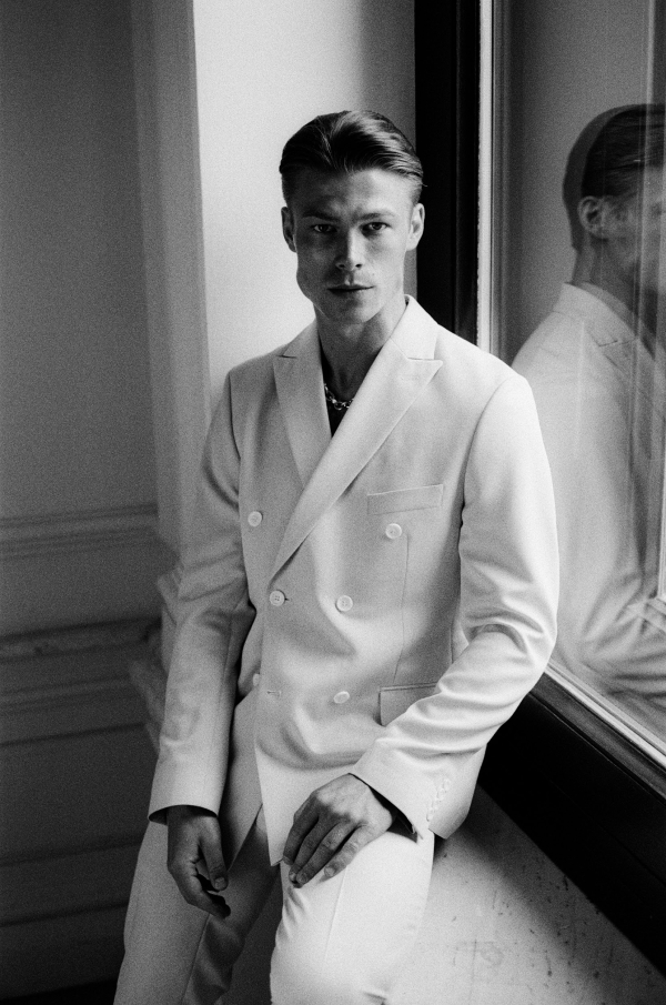 Стильная свадебная съемка в эстетике фильма «Дом