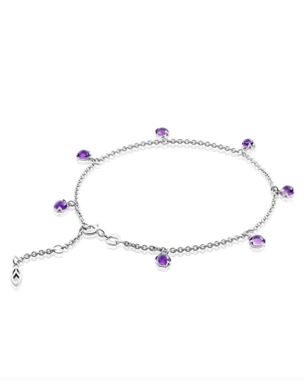 Анклет — модное украшение для летнего образа