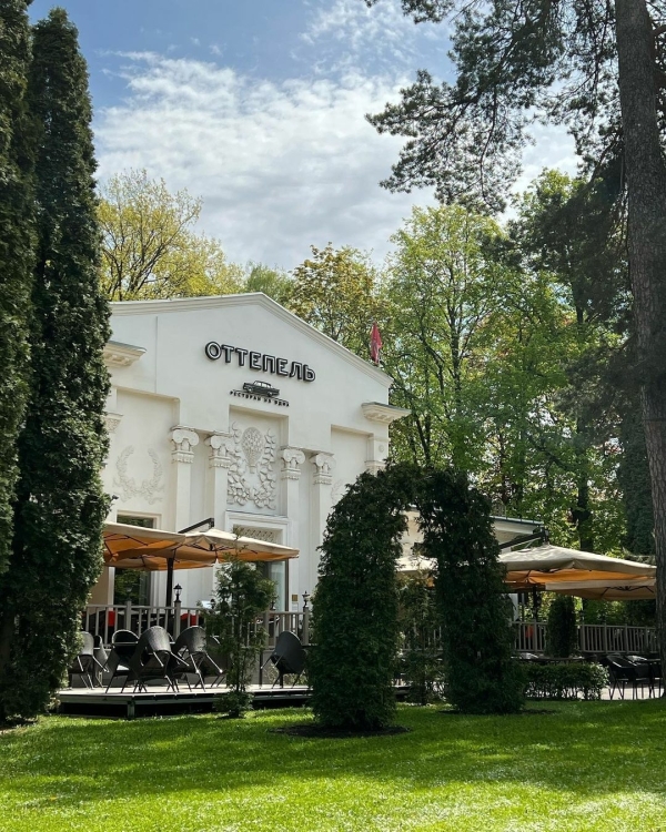 Лето в городе: 15 модных веранд Москвы,