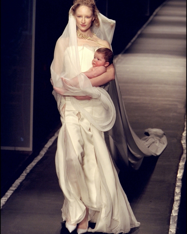 15 самых стильных свадебных платьев в истории