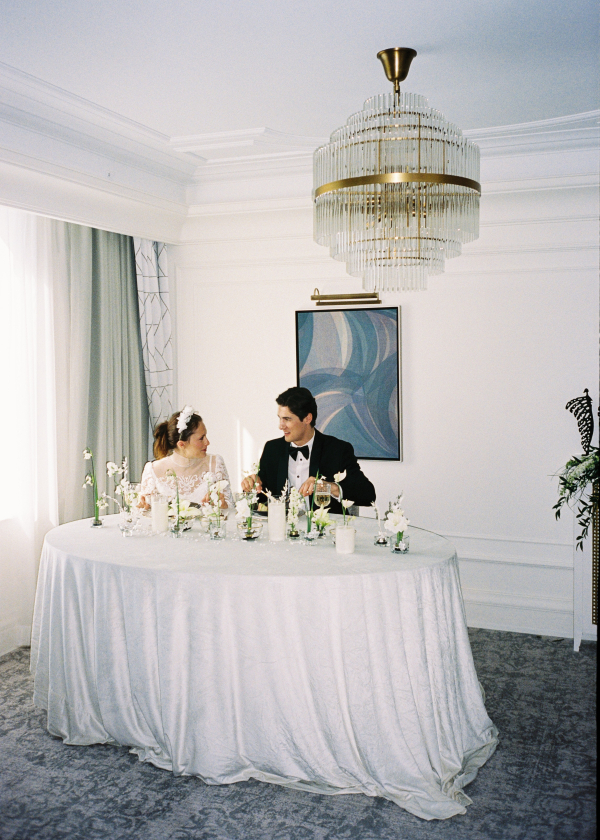 Как отметить свадьбу вдвоем?