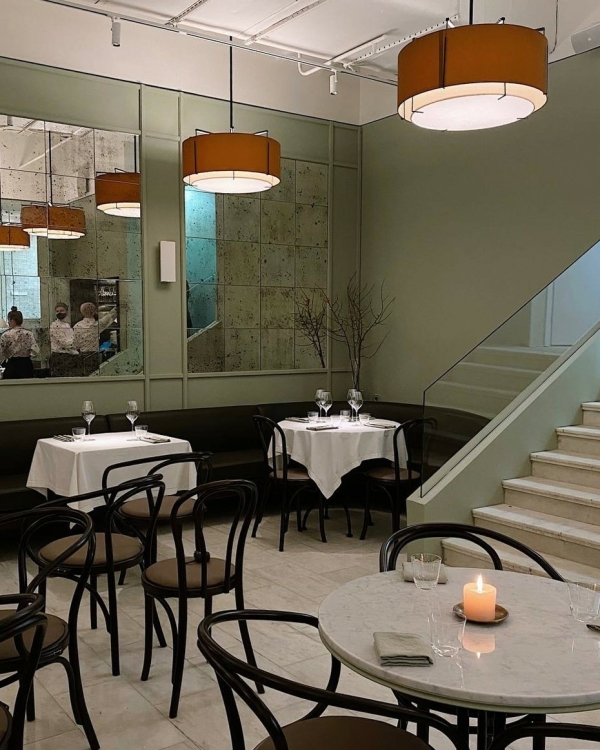 Где отметить помолвку в Питере