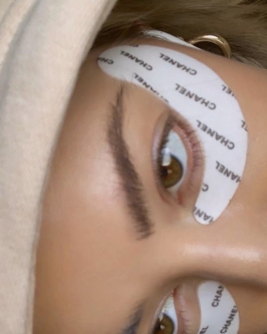 Вечерние бьюти-ритуалы, которые стоит провести накануне свадьбы