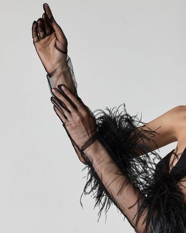 Аксессуары с перьями, которые нужны каждой невесте