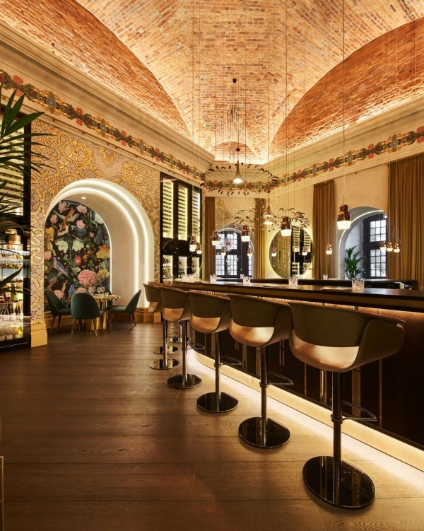 Где отметить помолвку в Питере