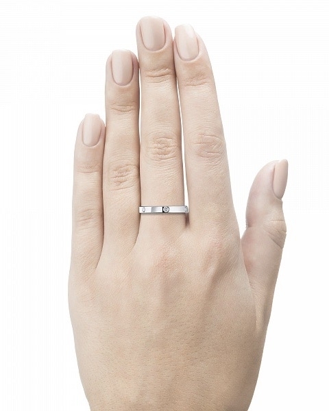 Где искать классические обручальные кольца в Москве?