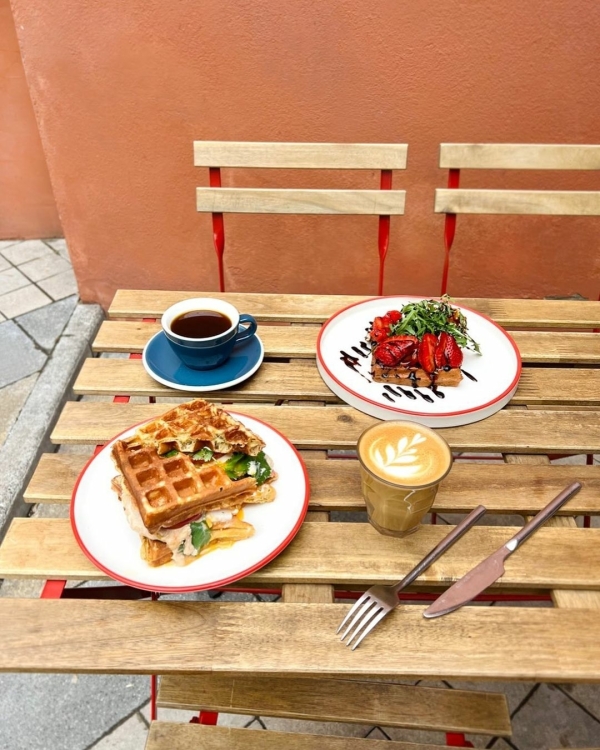 Лето в городе: 15 модных веранд Москвы,