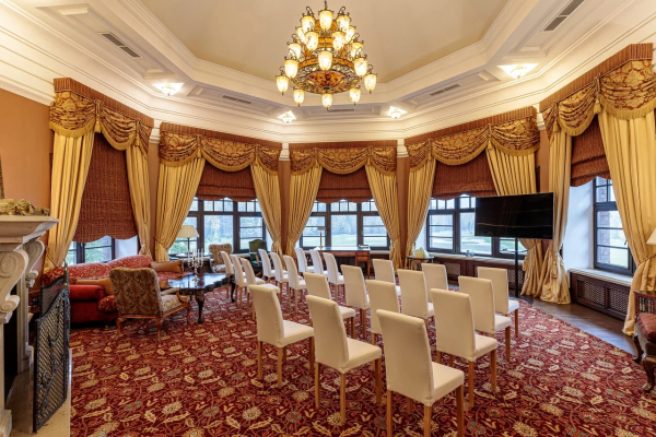 Площадки Гольф & Яхт клуб Пестово