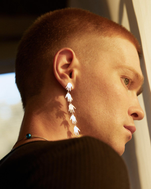 Скучный образ жениха? Дополните его стильными аксессуарами