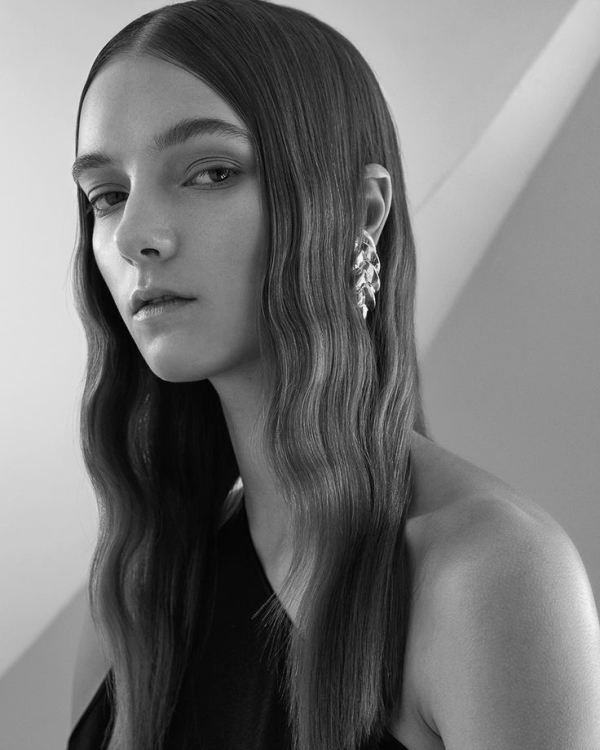 30 модных идей причесок для свадебного образа