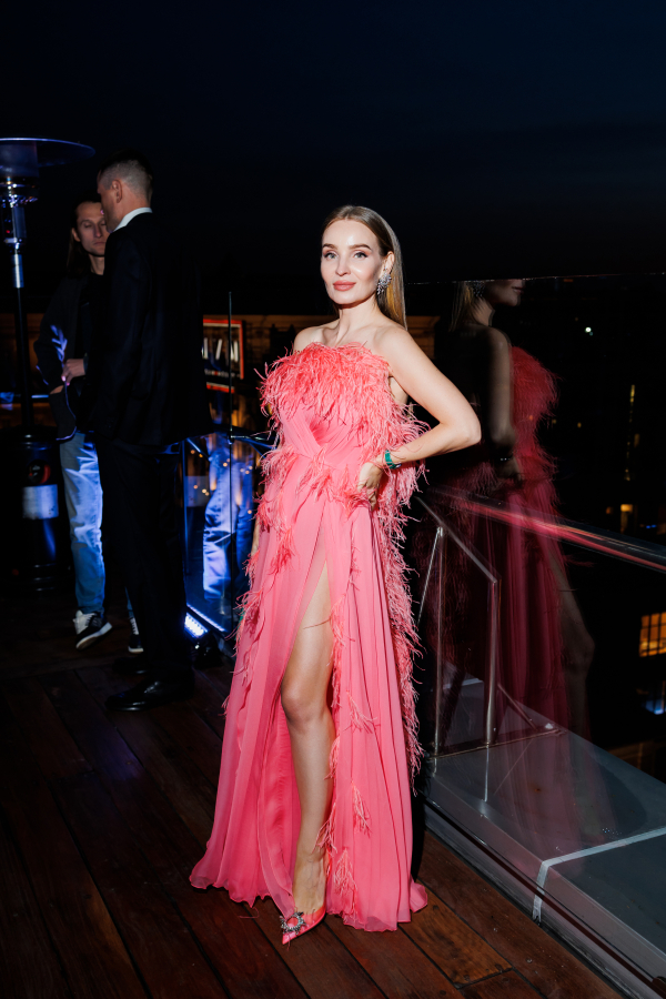 Открытие летней террасы — долгожданная вечеринка в Ararat Park