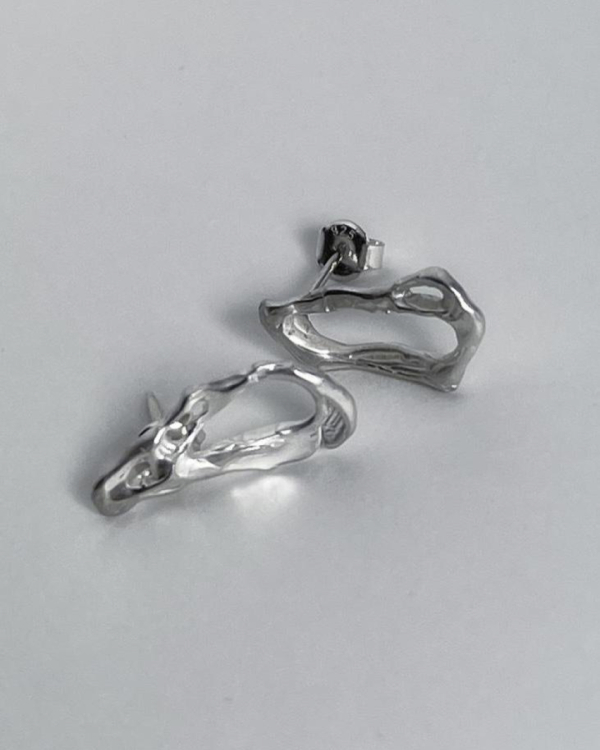 Скучный образ жениха? Дополните его стильными аксессуарами