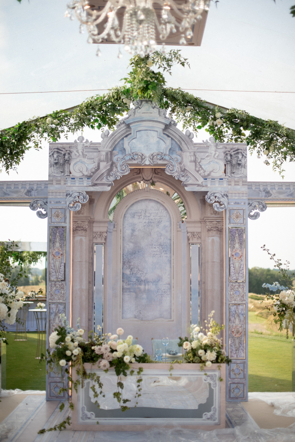 Как оформить свадьбу в стиле современной классики?