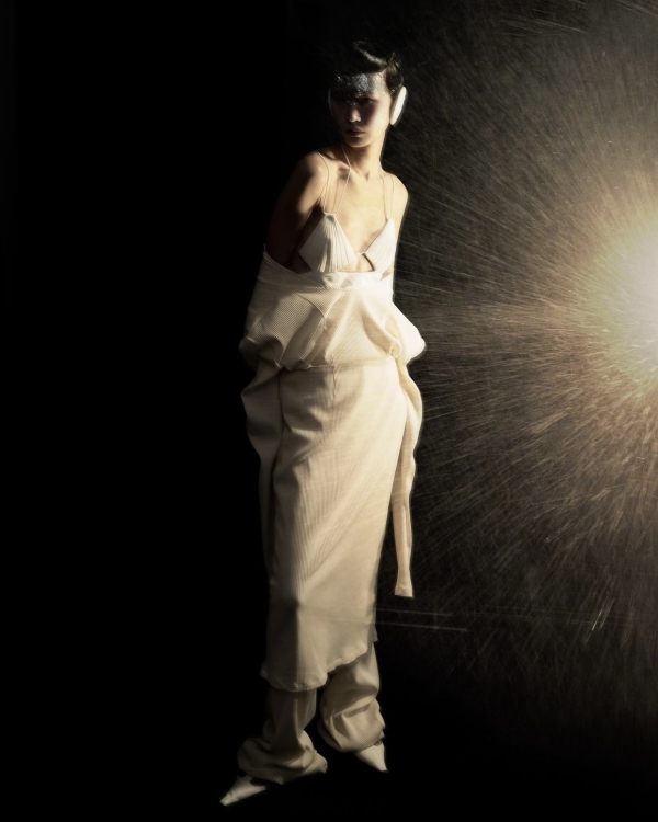 Наряжаемся в русалок: 10 образов невесты в