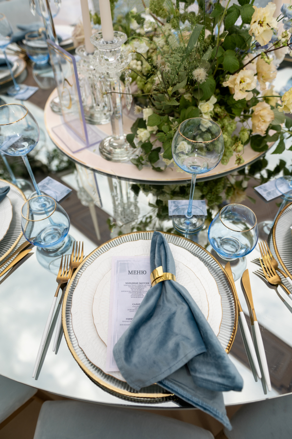 Как оформить свадьбу в стиле современной классики?