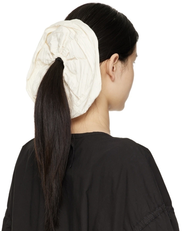 10 модных аксессуаров для волос, которые разнообразят