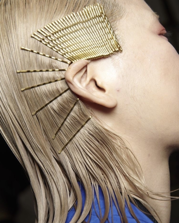 30 модных идей причесок для свадебного образа