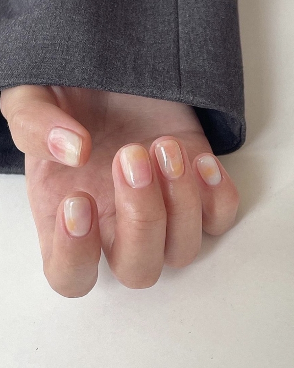 20 идей естественного свадебного маникюра на лето