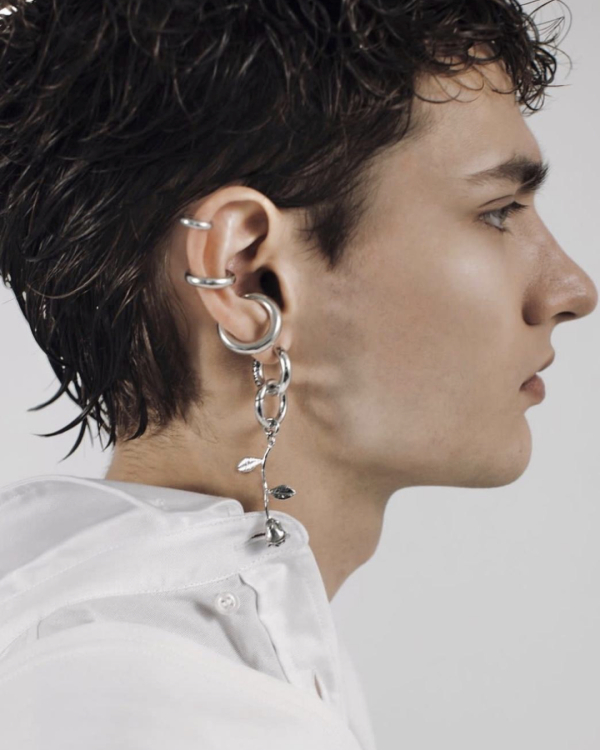 Скучный образ жениха? Дополните его стильными аксессуарами