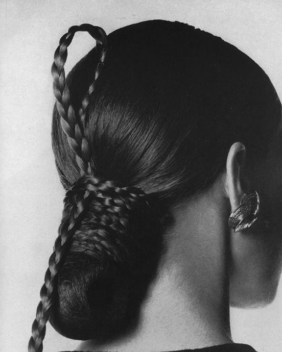 30 модных идей причесок для свадебного образа