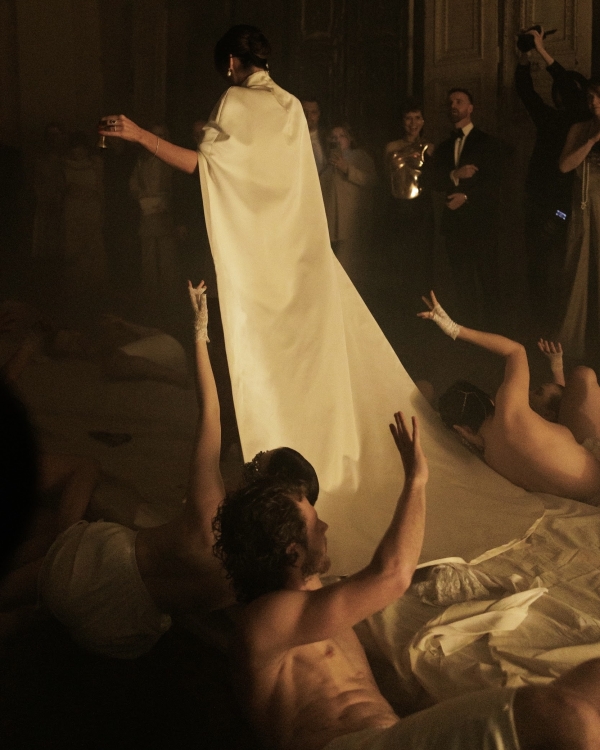 Как нужно праздновать 20 лет любви: дворцовая