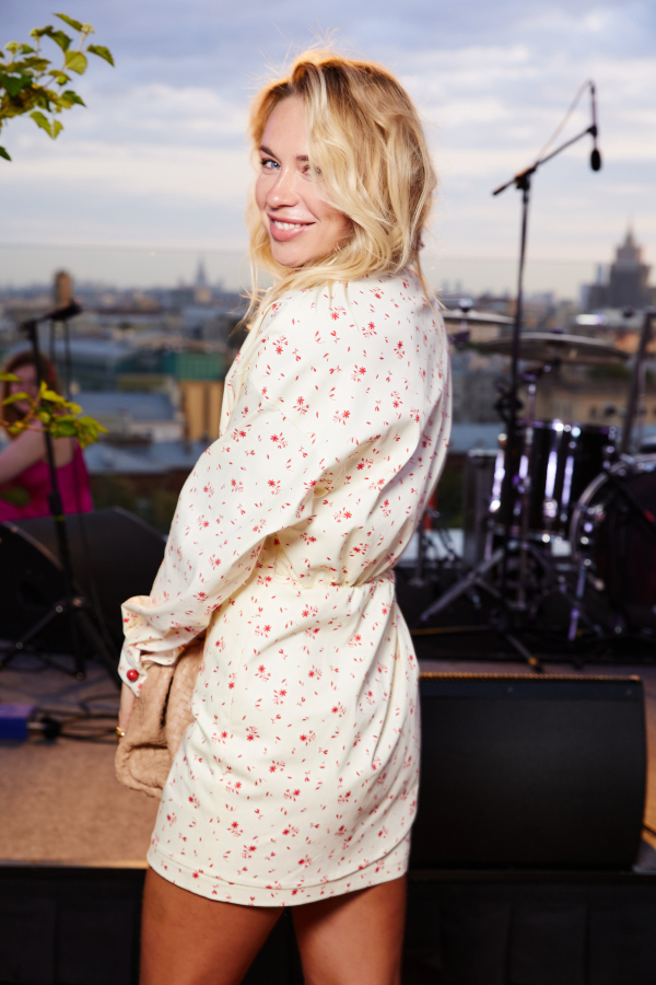 Открытие террасы O2 Lounge — простая роскошь с