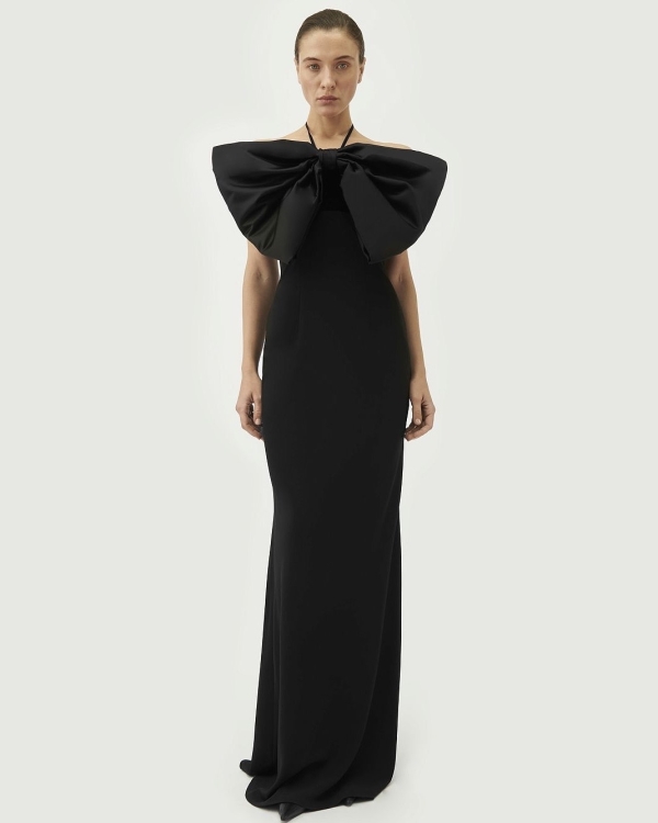 16 вечерних платьев для летних свадеб и