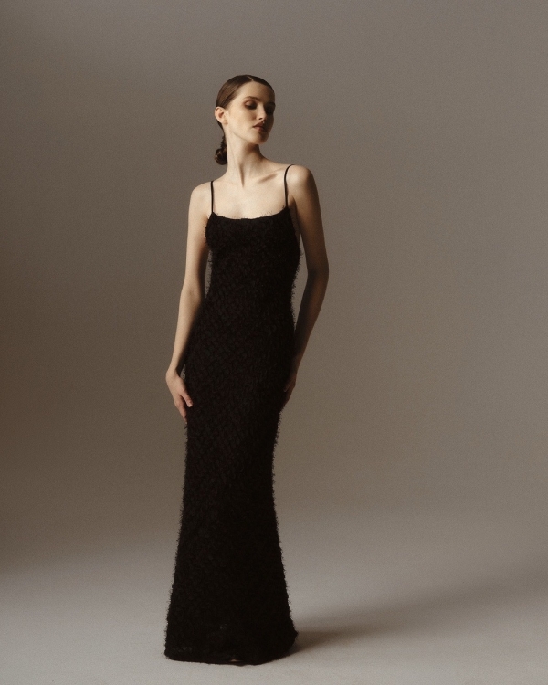 16 вечерних платьев для летних свадеб и