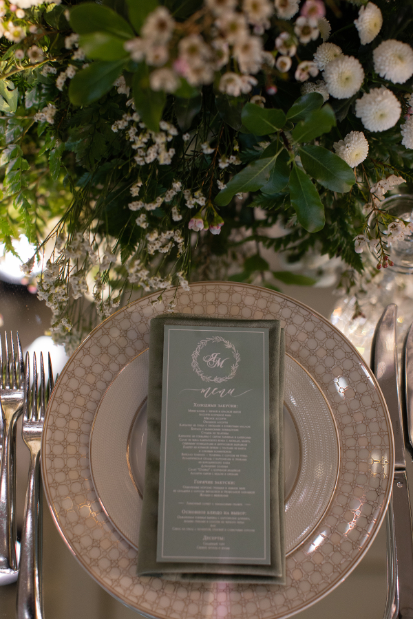 Как оформить свадьбу в стиле современной классики?