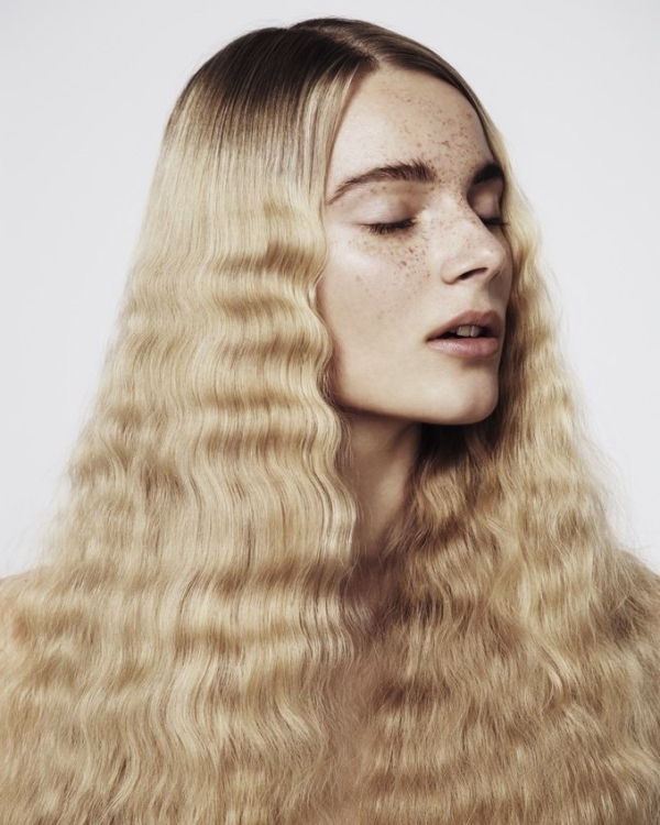 30 модных идей причесок для свадебного образа