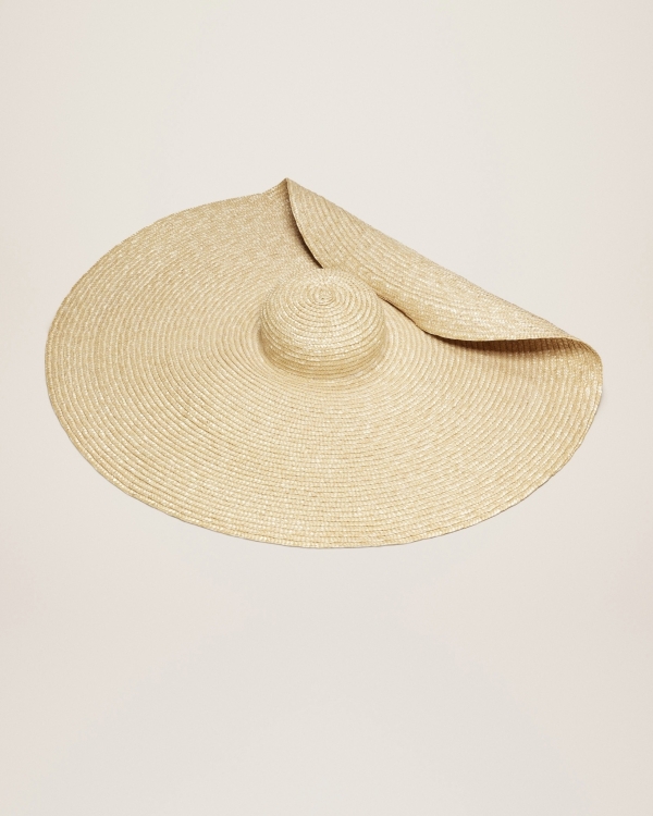 Медовый месяц, как в кино: что взять