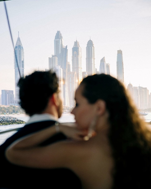 Футуризм, эстетика урбанизма и стильная романтика. Где