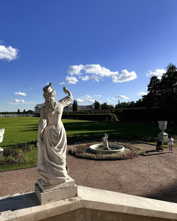 «Красивая жизнь» в Музее русского импрессионизма, освежающая