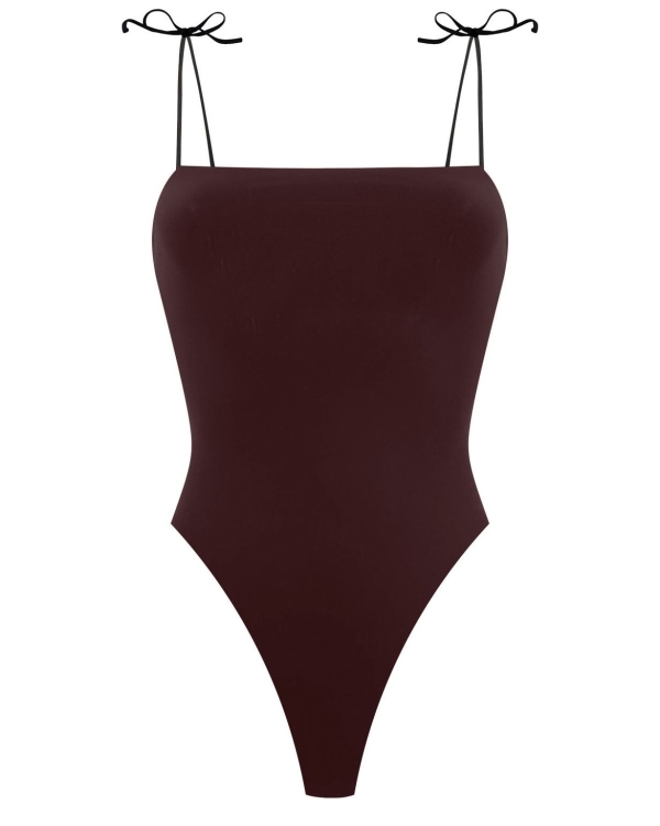 Купальников много не бывает. Самые модные бикини,