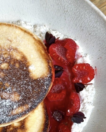 Дачная атмосфера в Muse, пышные оладушки в