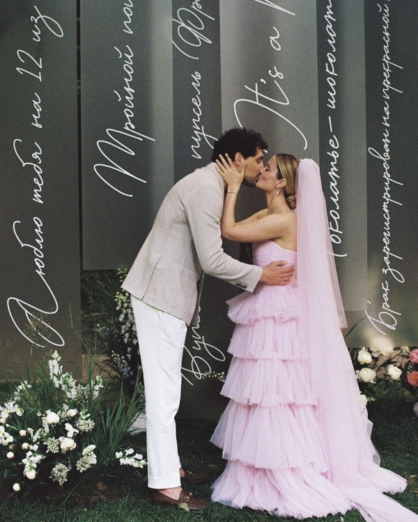 «Свадебная съемка — большой свод правил. Поэтому,