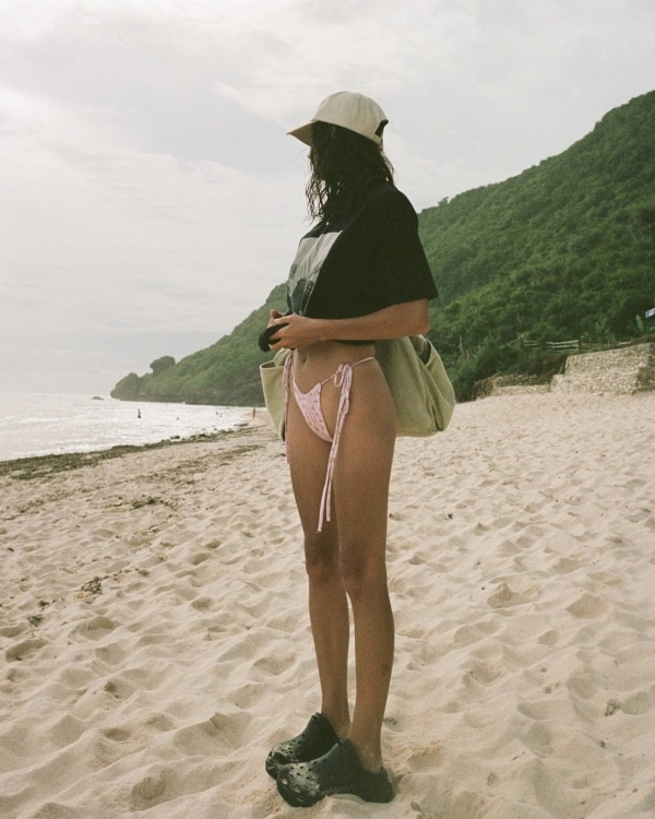 Понадобятся только купальник и загранпаспорт: безвизовые страны