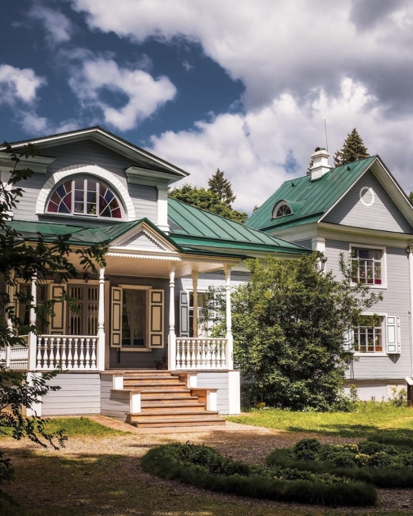 Гедонистам на заметку: 10 красивых загородных усадеб