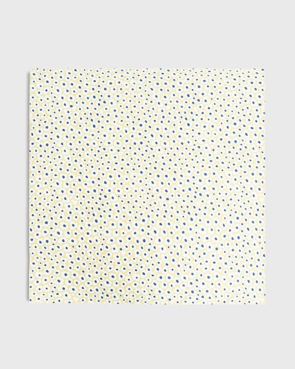 Дресс-код — лен: рассказываем, как можно одеться гостям