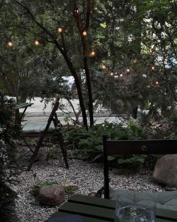 Дачная атмосфера в Muse, пышные оладушки в